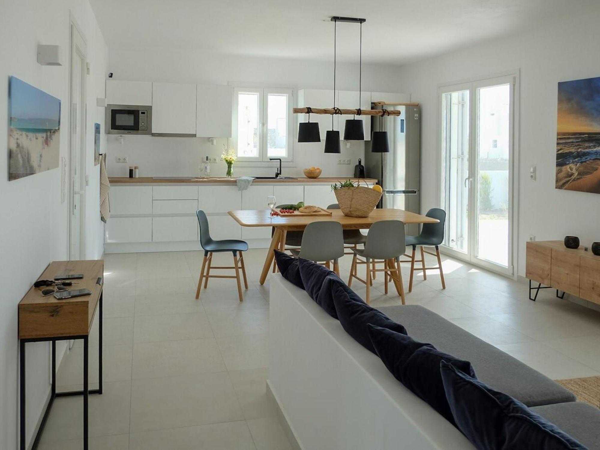 Villa Aura - Beachfront Villa With Private Pool Kastrákion エクステリア 写真